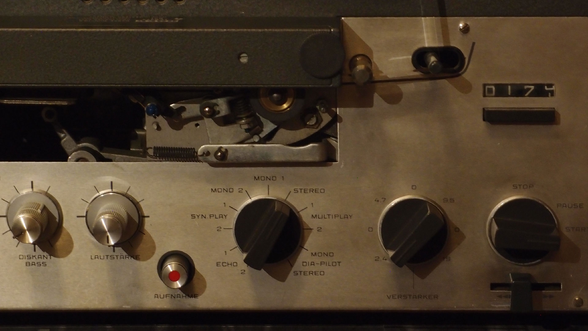 Uher Royal De Luxe (1)